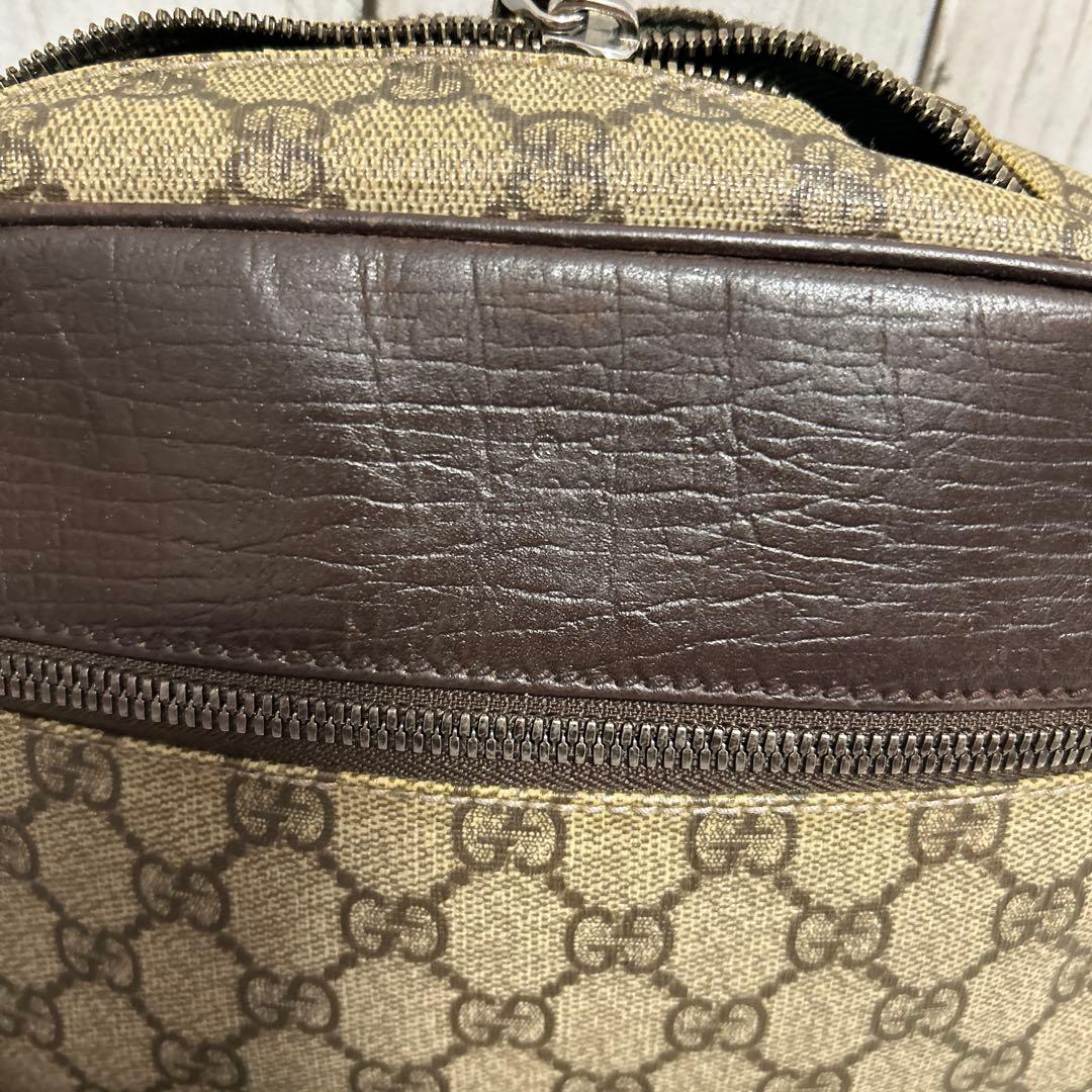 訳あり　GUCCI GGスプリーム　レザー　ショルダーバッグ　ロゴ