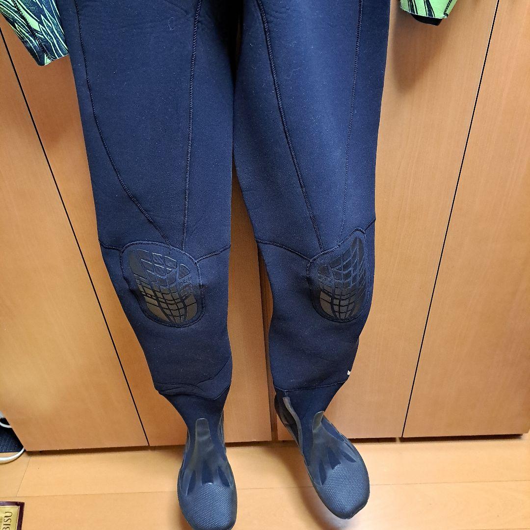 ドライスーツ　Billabong