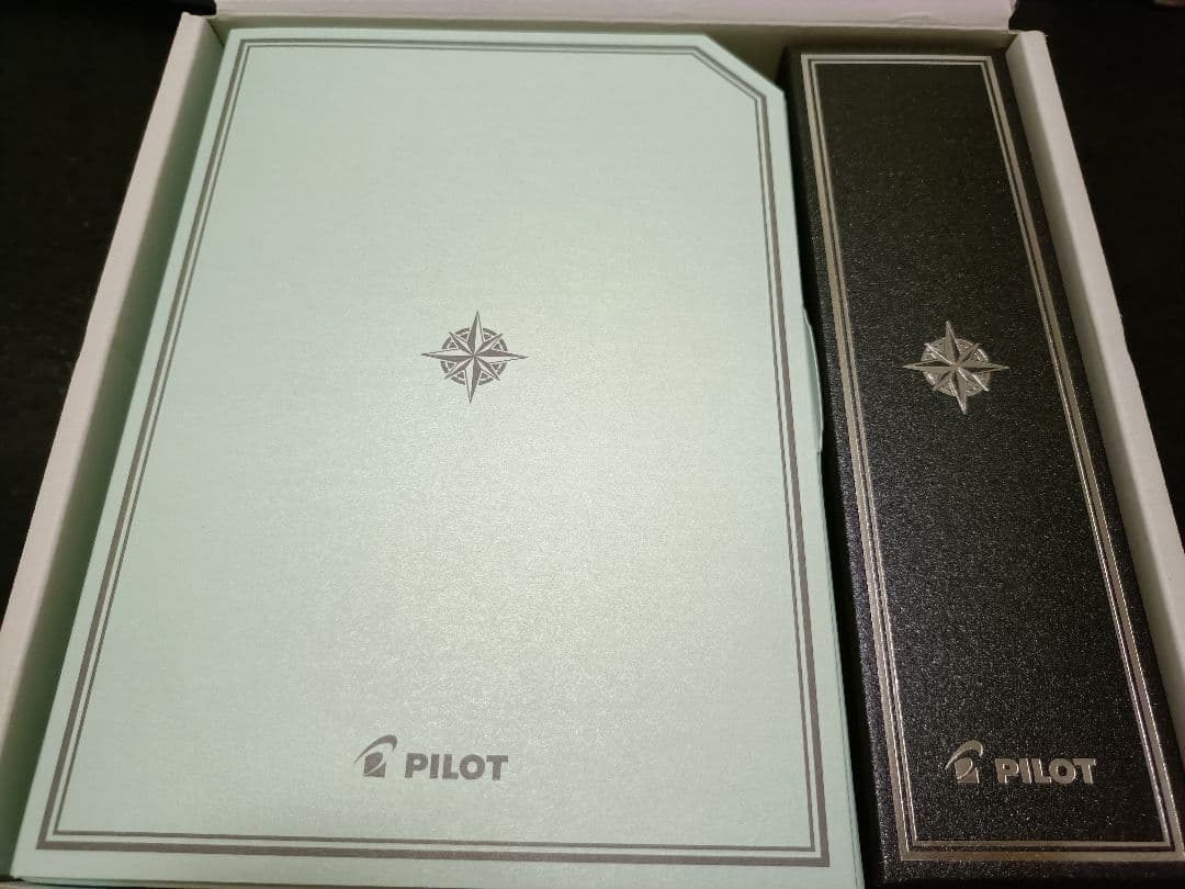 パイロット株主優待品　2025年　4＋1 RIDGE、実用筆記具セット
