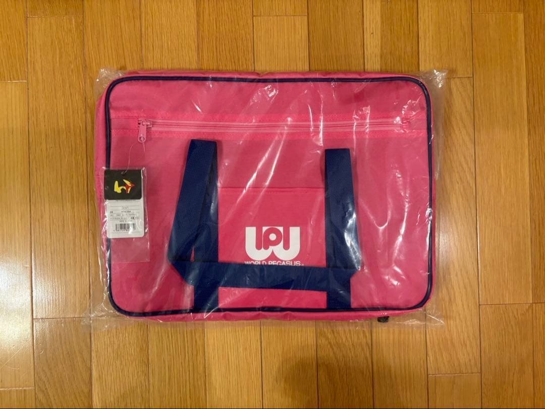 【新品未使用なので折り畳まずに発送】ワッぺ 旧型 ピンク色スクバ