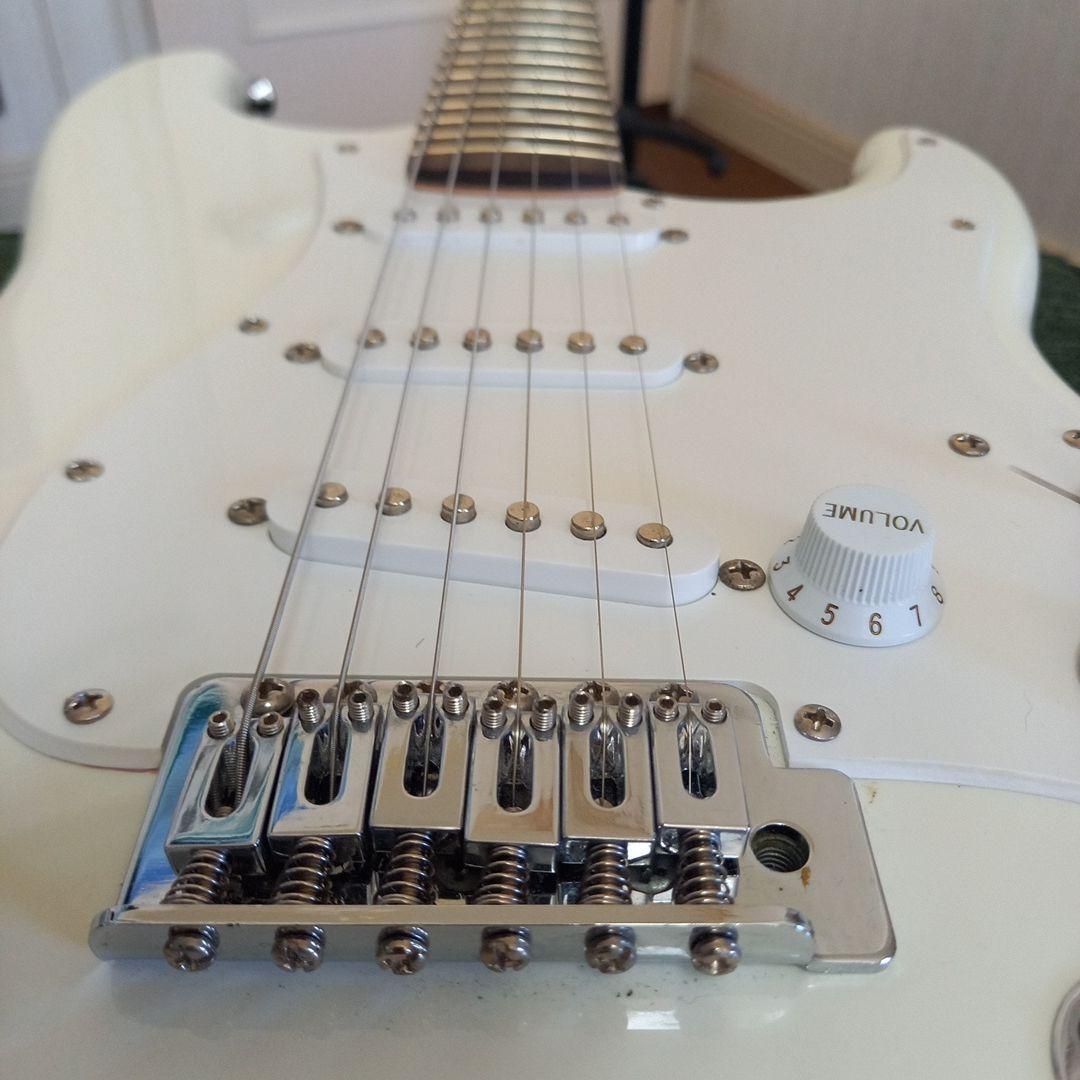 『美品』Squier BY Fender　　BULLET STRAT