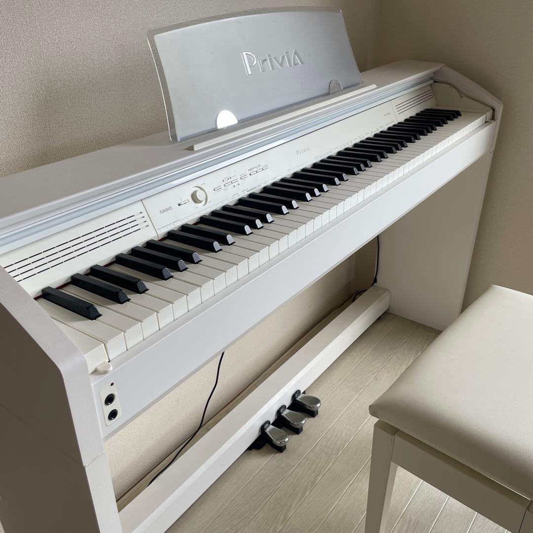 【Moana】Privia 電子ピアノ 88鍵 3ペダル　高低自在椅子付き