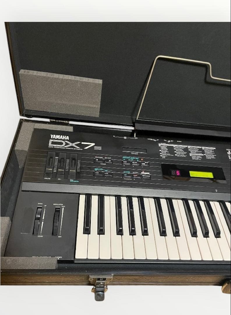 YAMAHA シンセサイザー DX7S ハードケース 取扱説明書 譜面台