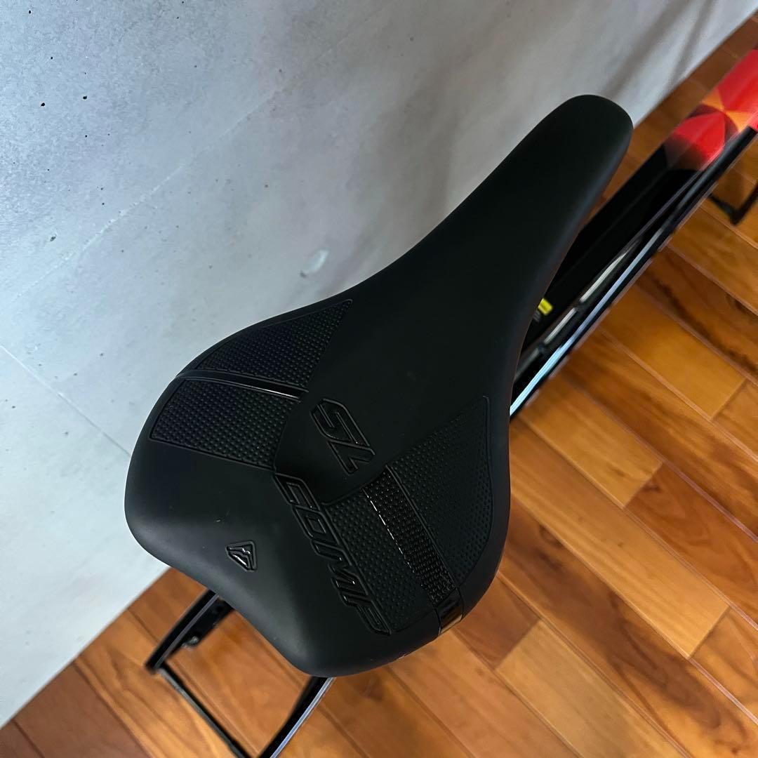 【極美品】メリダ スクルトゥーラ4000 BAHRAIN バーレーンチームカラー