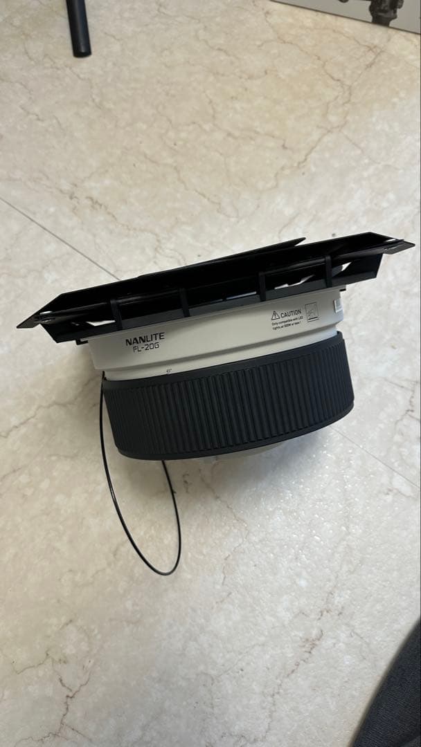 NANLITE FL/20G フレネルレンズ　バーンドア付属　ボーエンズマウント