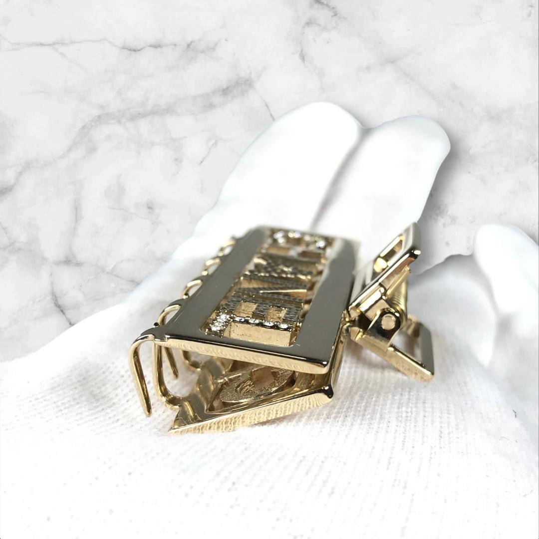 美品 シャネル ロゴ ヘアクリップ バレッタ B22 P ヘアーアクセサリー 箱