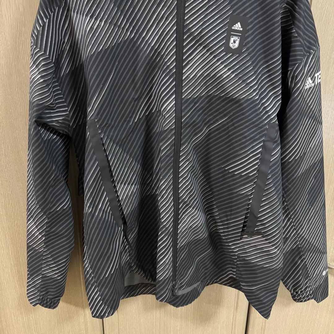 adidas TERREX製 日本代表ジャケット Lサイズ/ブラック