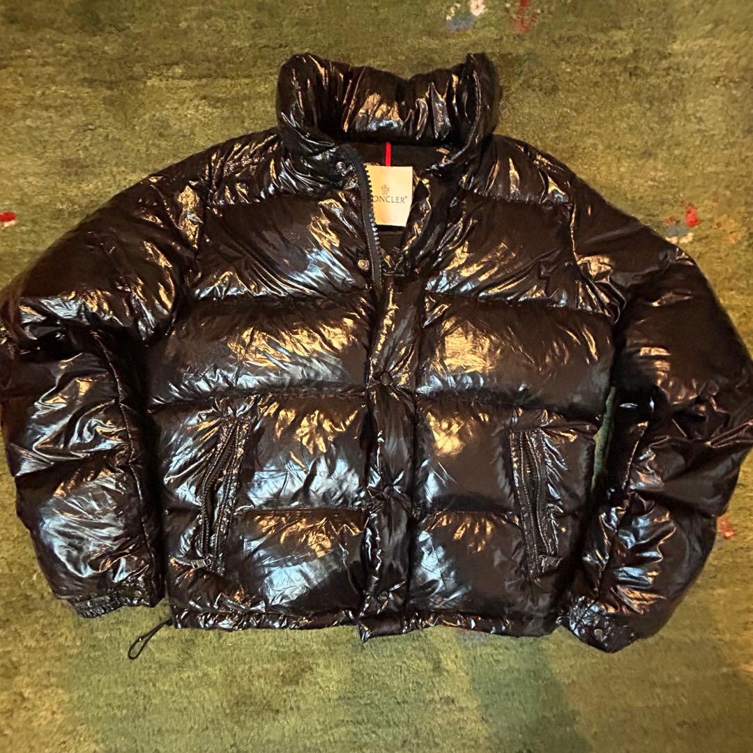 MONCLERダウンジャケット