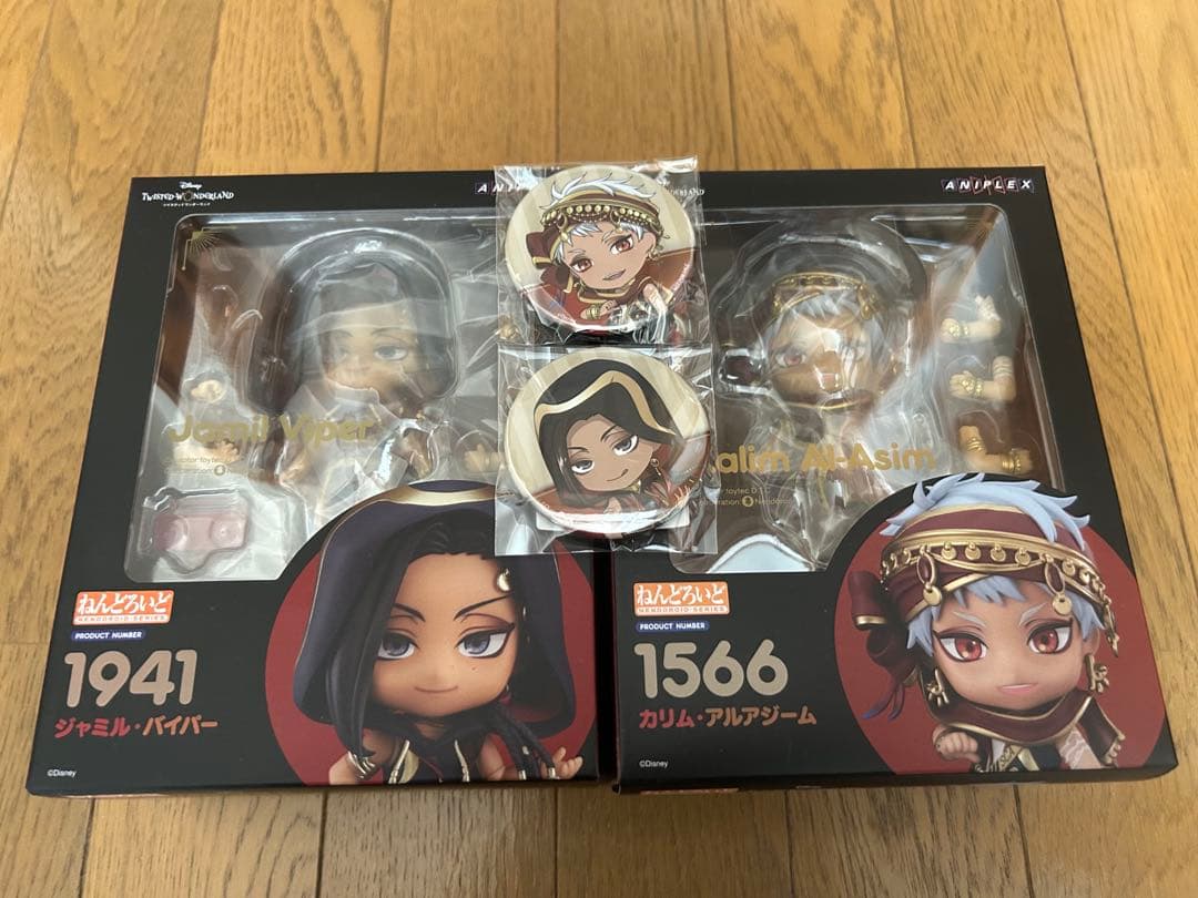 【未開封新品】ツイステ ねんどろいど スカラビア カリム ジャミル バッジ付き