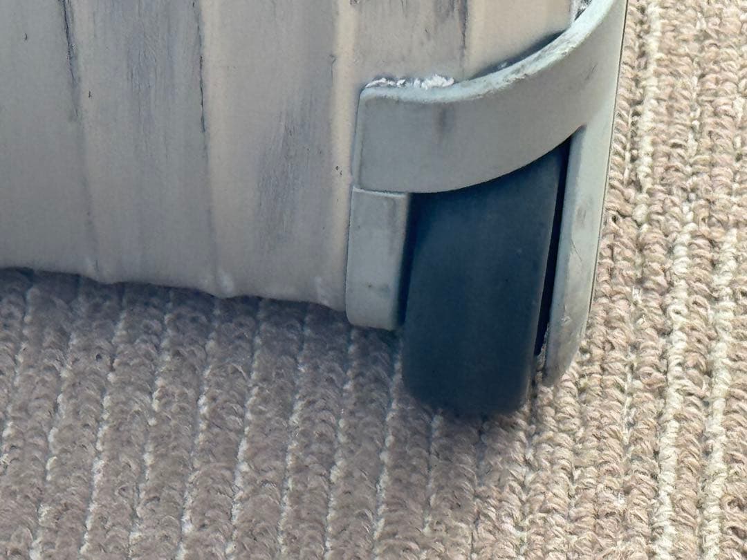 廃盤品 RIMOWA リモワトパーズ2輪 33L