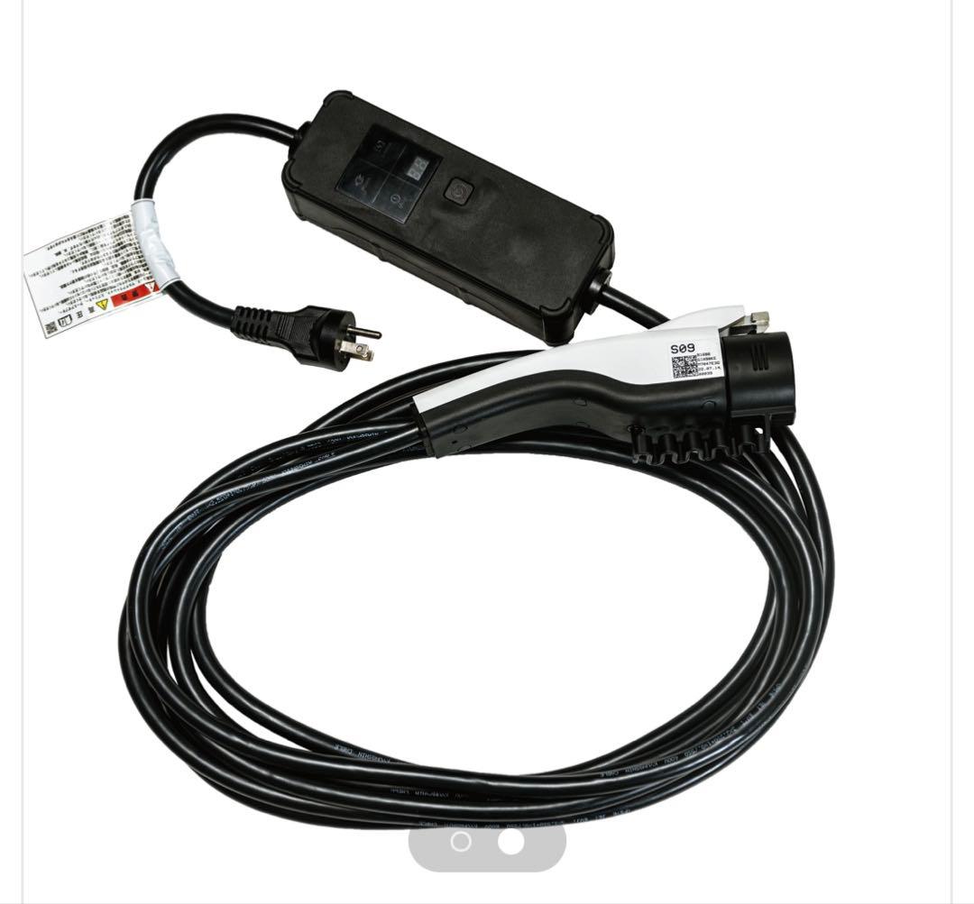 100V EV車　電気自動車 hyundai 充電器 100V 充電　ケーブル