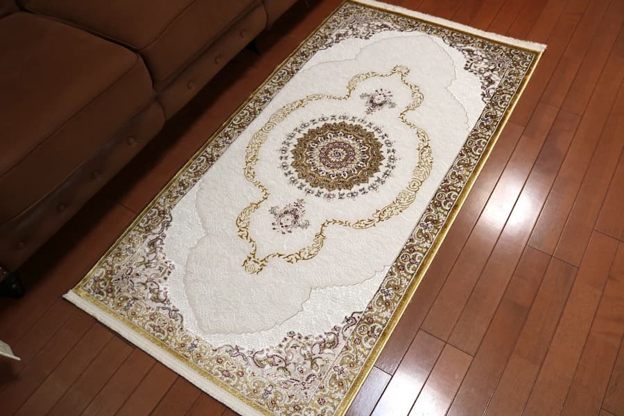 在庫処分価格！玄関マット ペルシャ柄絨毯79×154カーペット 金運アップ！？