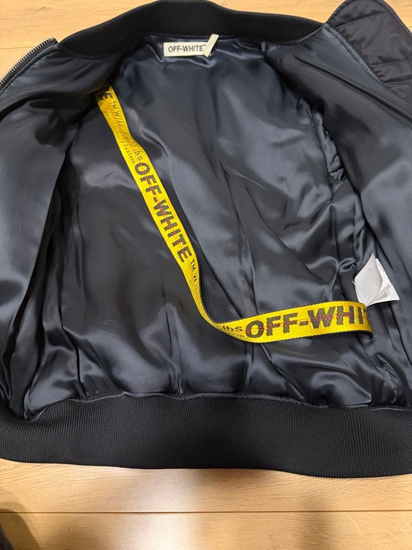 訳あり　正規品オフホワイトボンバージャケット　Sサイズ