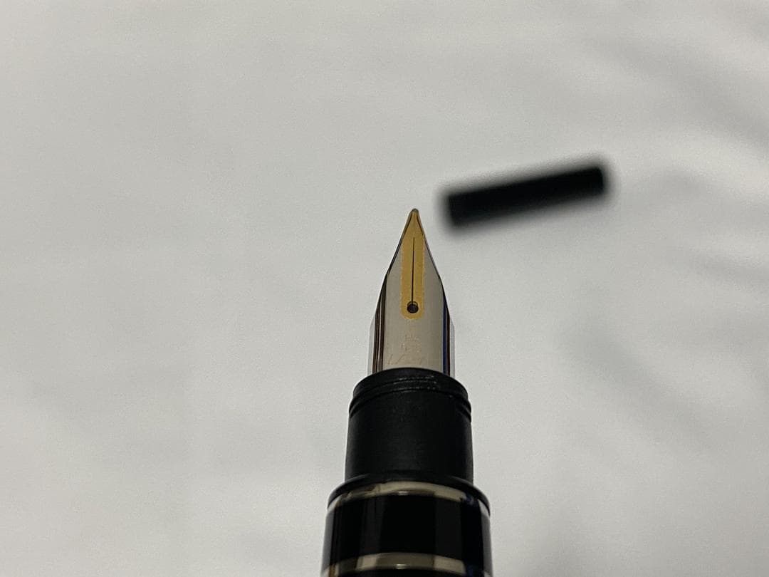 希少 LAMY 万年筆 アクセント エイトリング 14K ペン先F