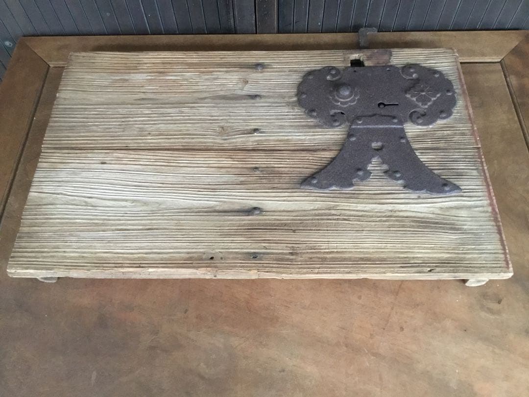 江戸〜明治時代　枯れ板　敷板　花台　錠前金具付　古い蔵戸/ 李朝　ソバン