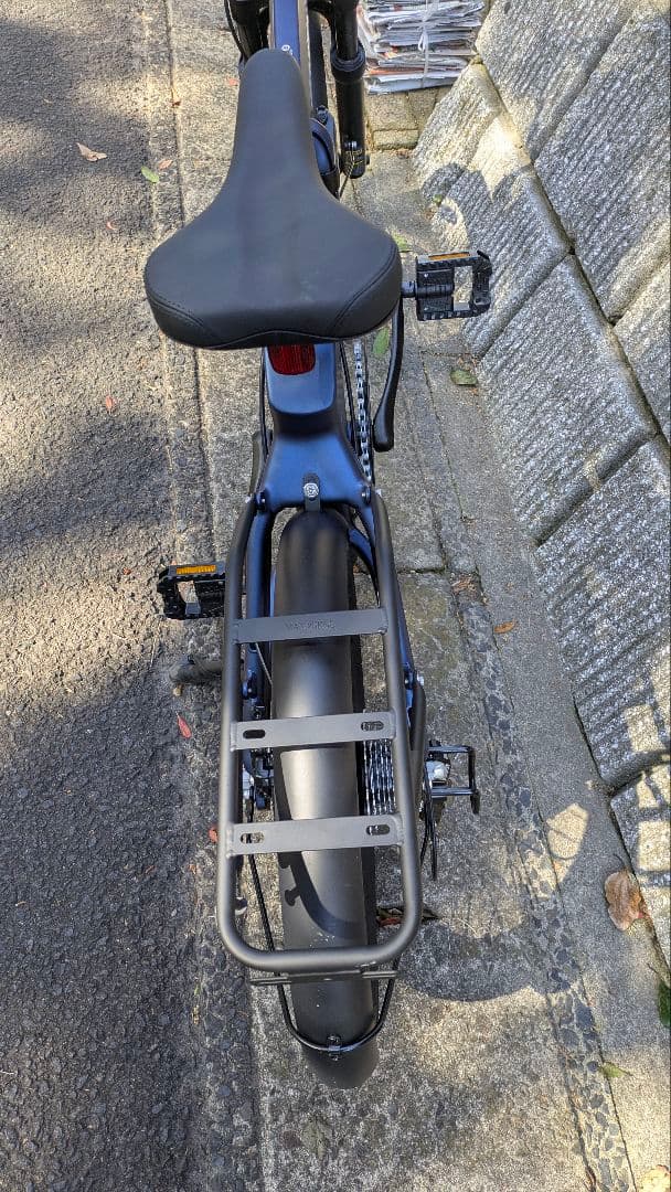 電動アシスト折りたたみ自転車ERWAYA02と電動空気入付き