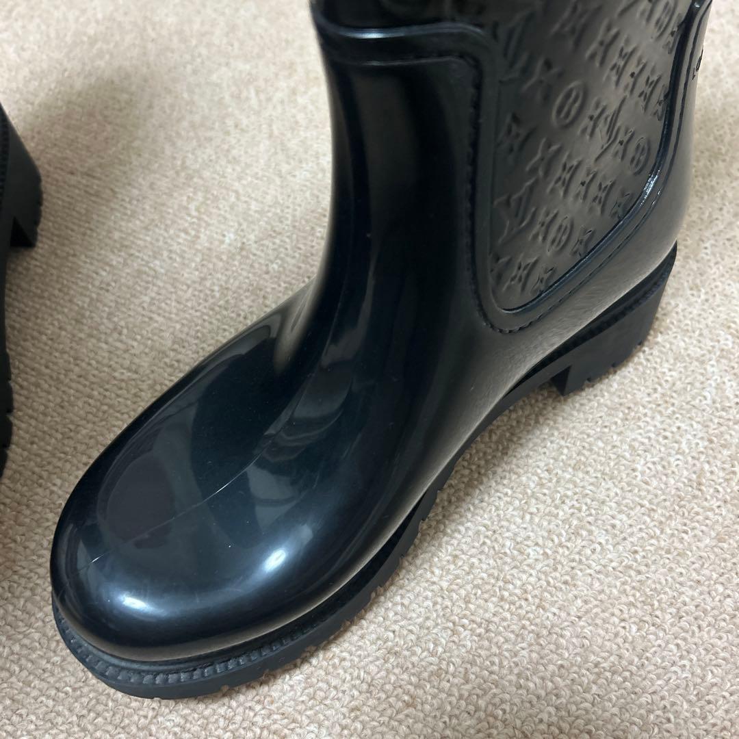 新品未使用 ルイヴィトン ブラックラバー長靴 ロゴ入り