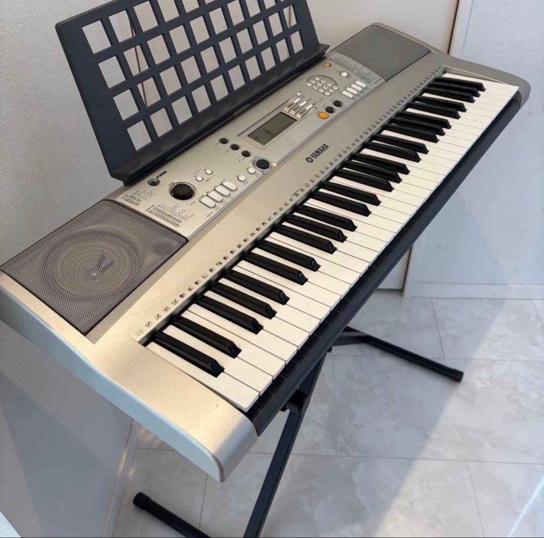【美品】YAMAHA PSR-E313 キーボード　スタンド・譜面台付き