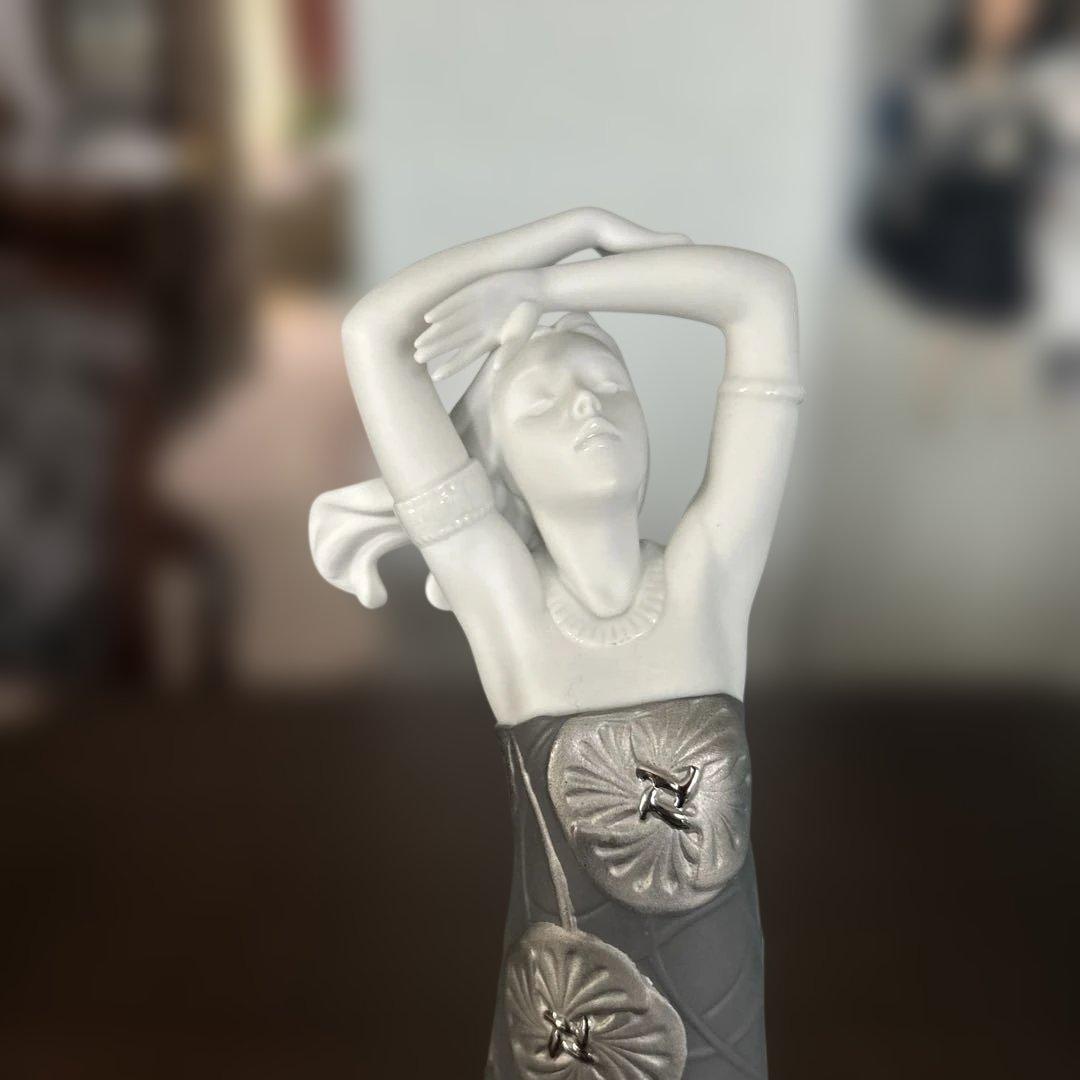 リヤドロ　エスペリア