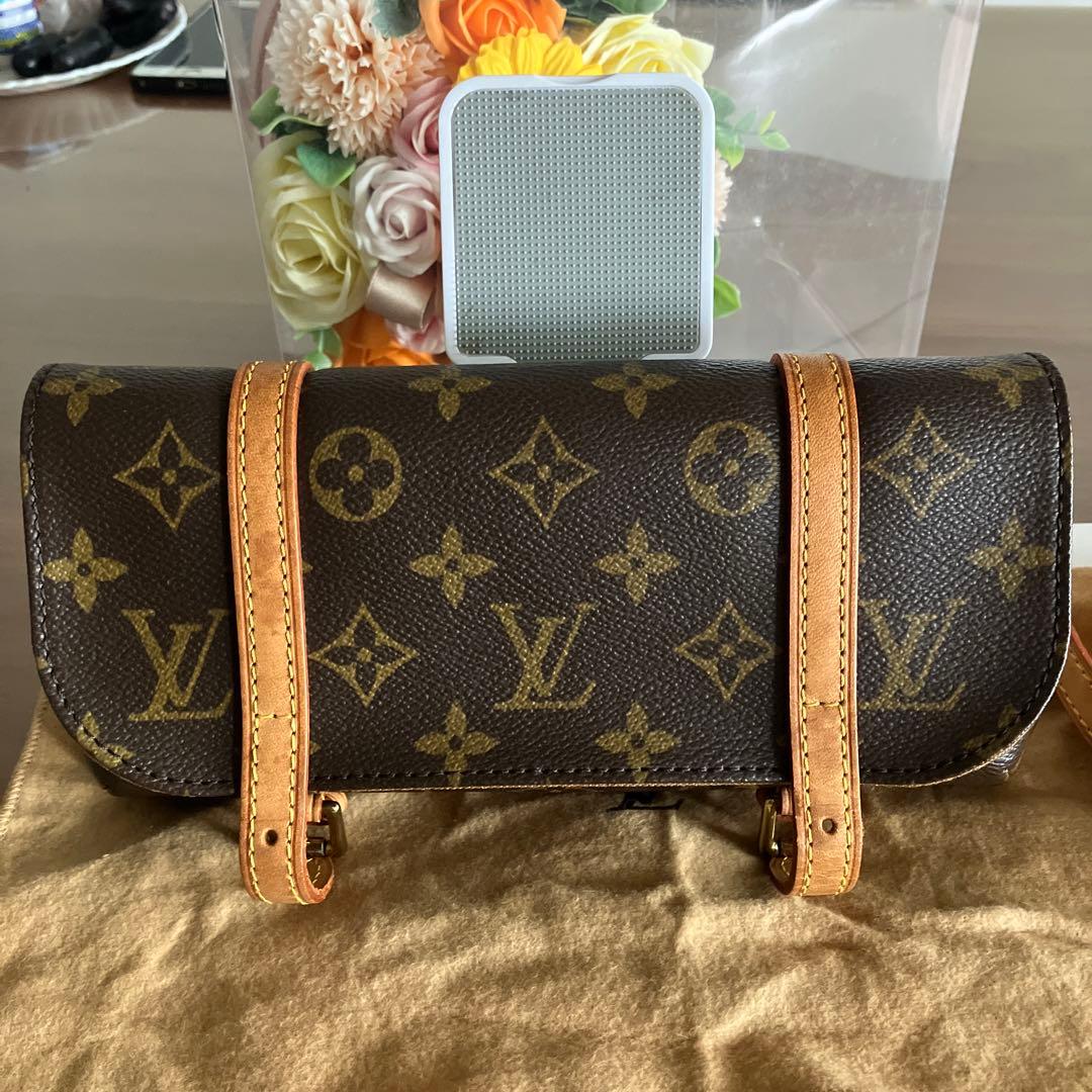 LOUIS VUITTON. ルイヴィトン(モノグラム　ポシェット　マレル)