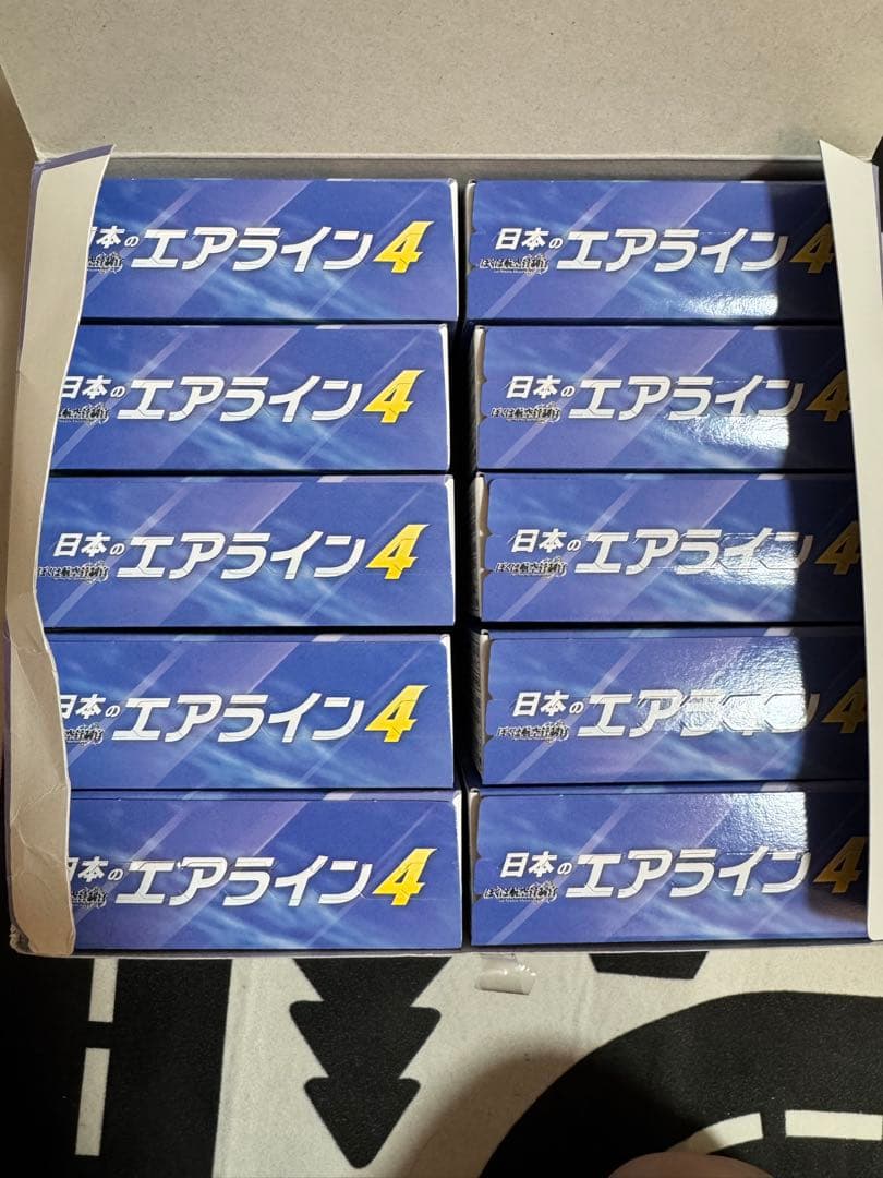 日本のエアライン4 1/300スケール 8種セット 10個入り　飛行機　模型