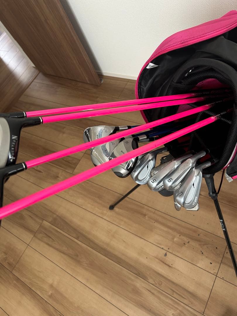 Fourteen ゴルフクラブセット ピンク オールフォティーン 愛用者必見
