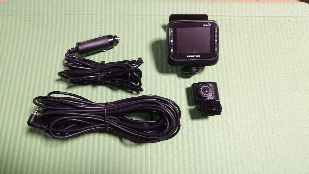 COMTEC ZDR 037 360度ドライブレコーダー