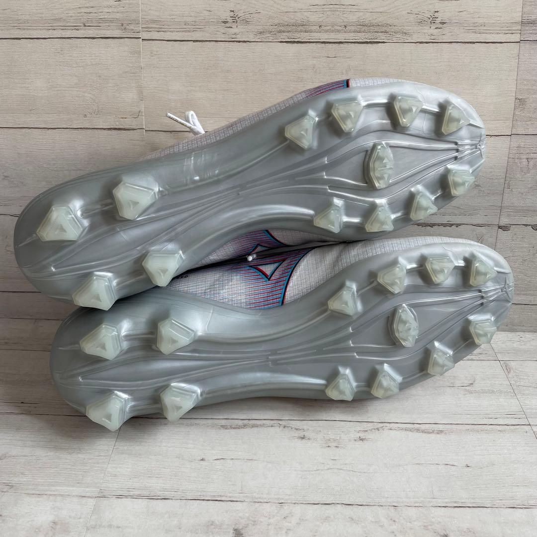 新品 ミズノ アルファプロ 28cm サッカースパイク 白 オールラウンド