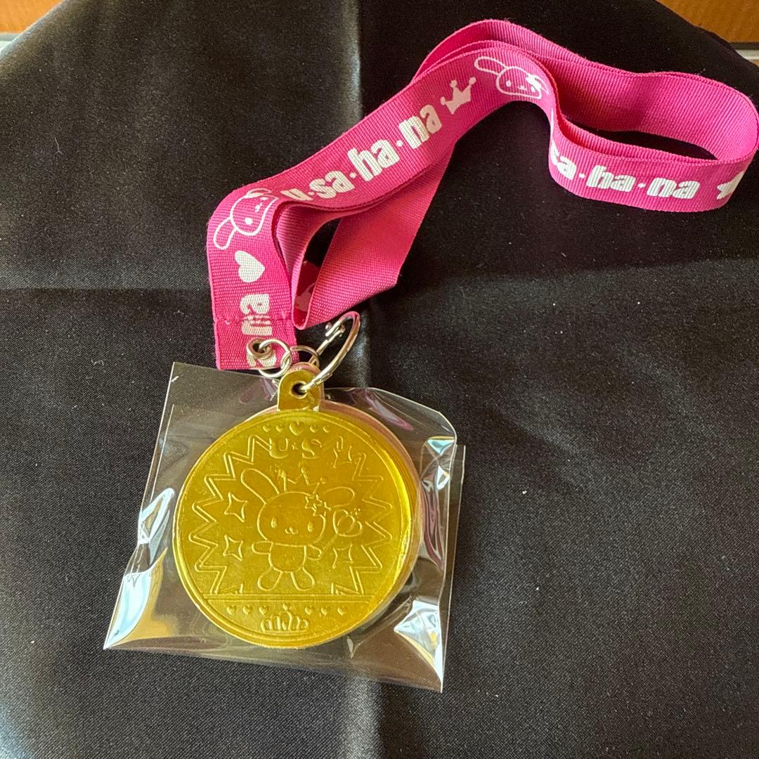 ⭐️サンリオ⭐️U.SA.HA.NAメダル風シール [平成レトロ][2004年製