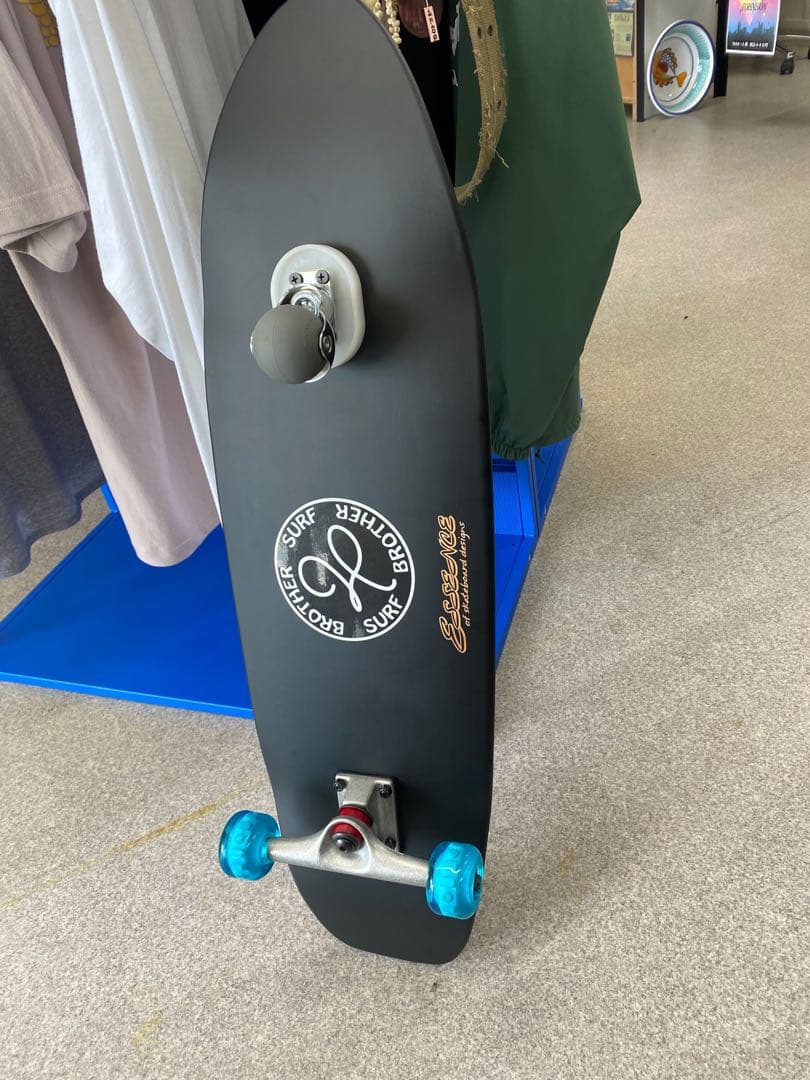 サーフフィンスタイル 練習用特許取得ローラーボード