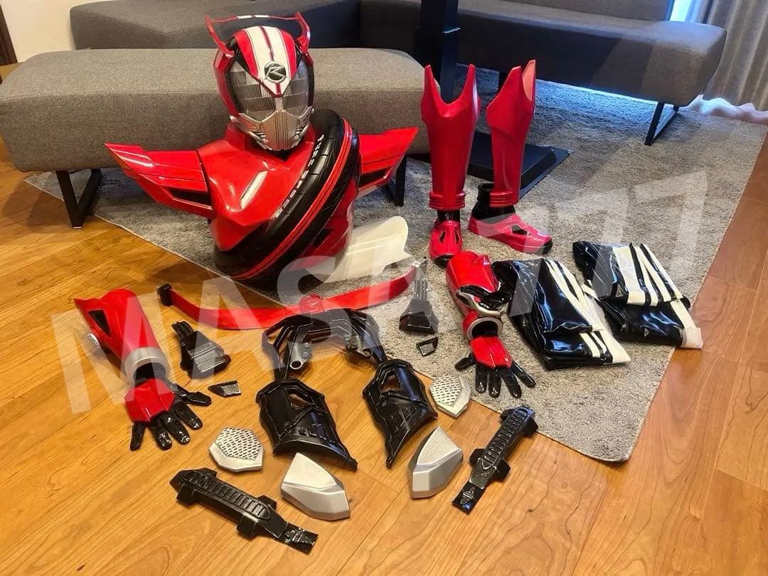 キャラクター　専用鎧　モデル鎧