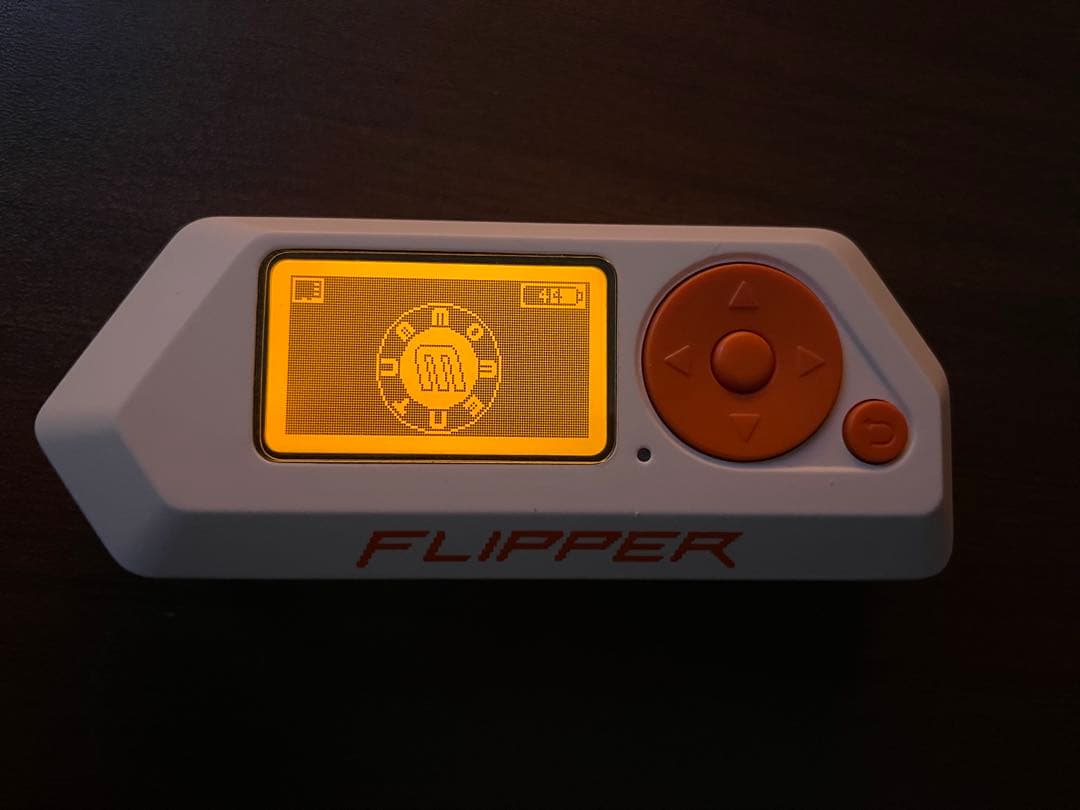 【動作品】flipper zero、シリコンケース、ストラップ、保護フィルム