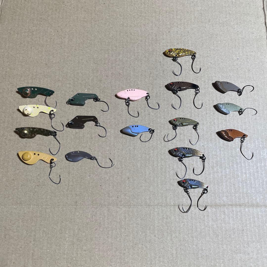 エリアトラウト メタルバイブ 17枚セット