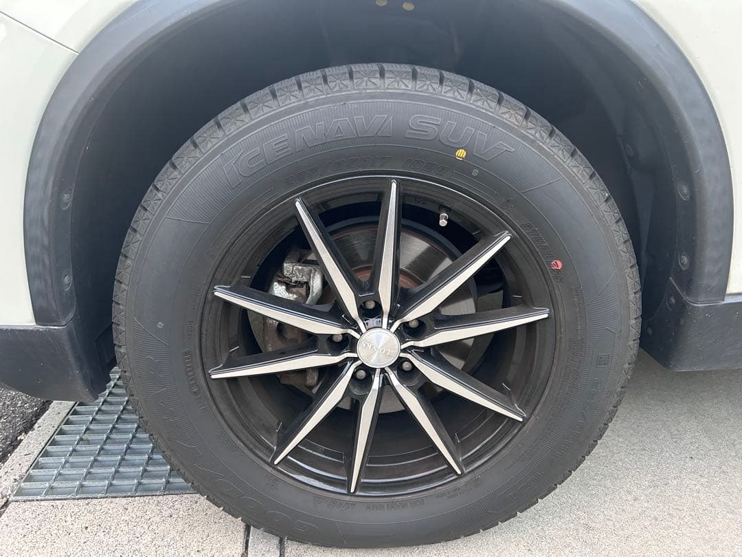 225/65R17 スタッドレス•ホイール４本セット(24年製造)