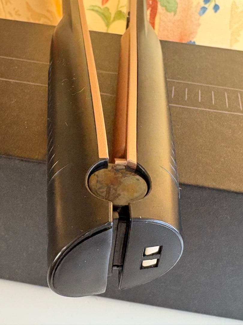 MEDULLA ソニックシャイニンプロ　超音波ヘアアイロン