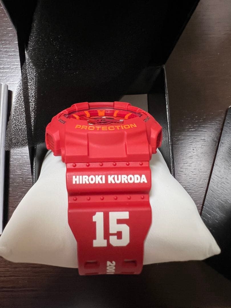 黒田博樹　日米通算200勝記念　カープ　非売品G-SHOCK シリアルナンバー入