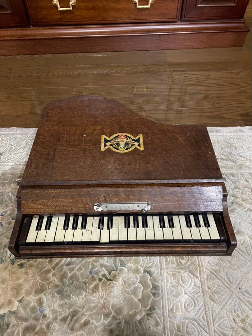 希少　ピアノ　アンティーク　グランドピアノ型　トイピアノ　ヴィンテージ　レトロ