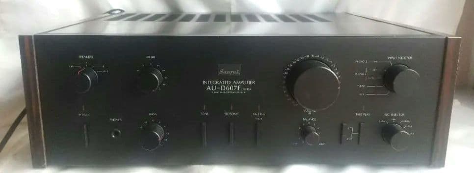 【ジャンク】SANSUI AU-D607F プリメインアンプ 7601