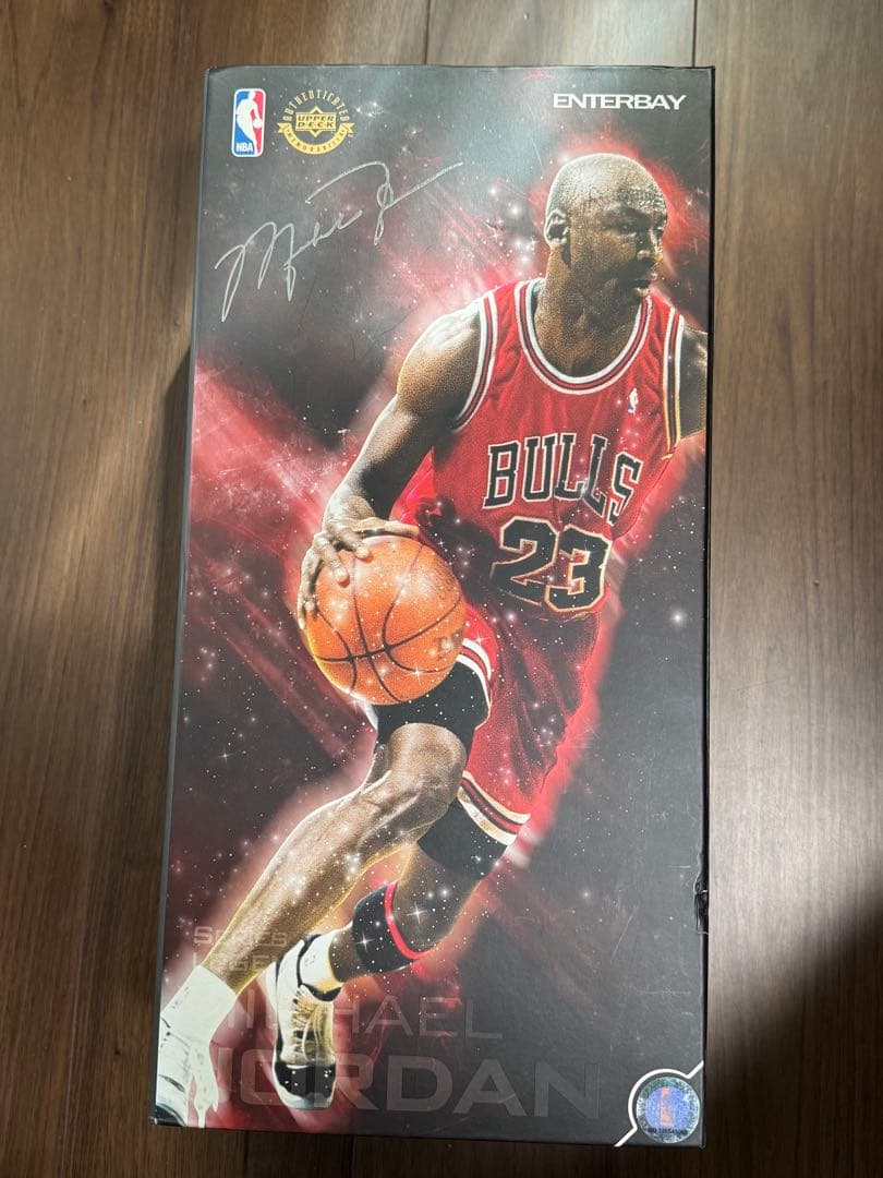 エンターベイ　ジョーダン、コービー　2体セット