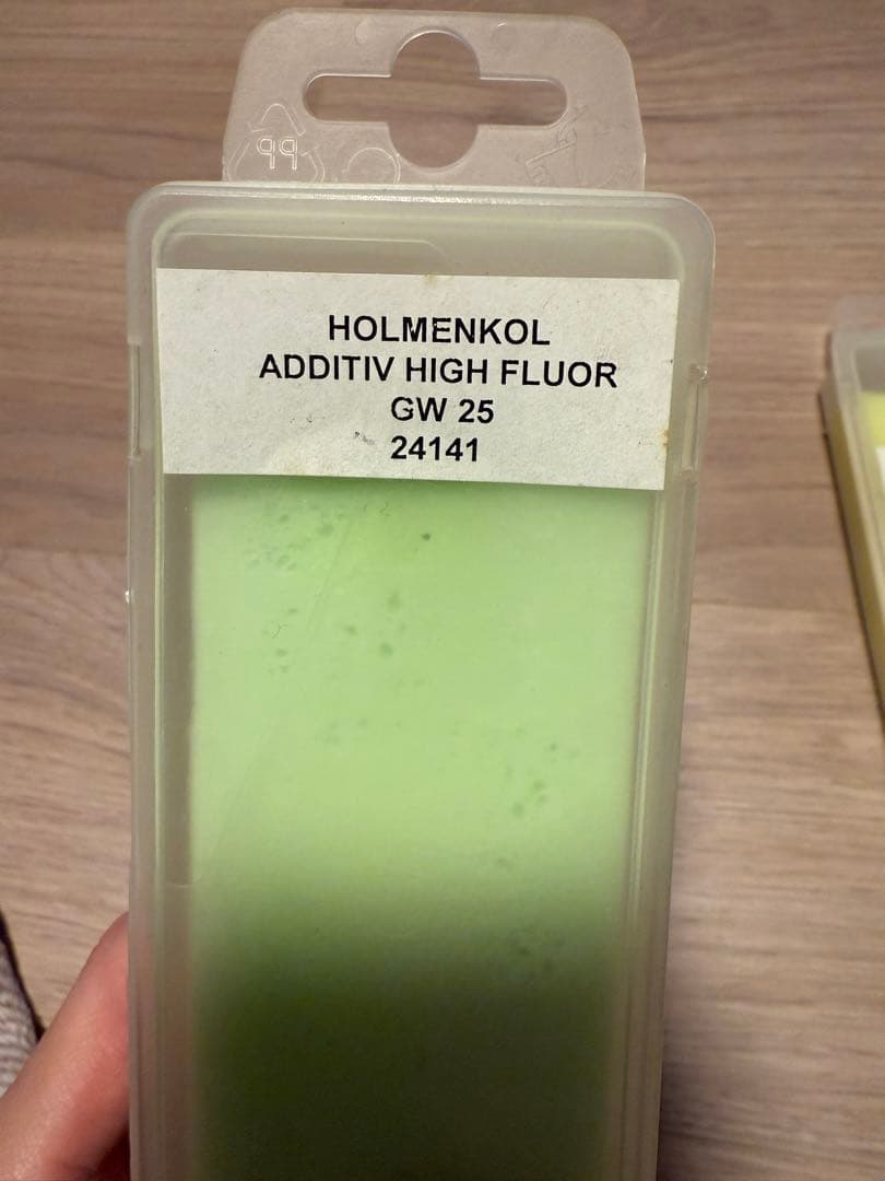 ホルメンコールWax GW25 ハイフッ素　ホットワックス