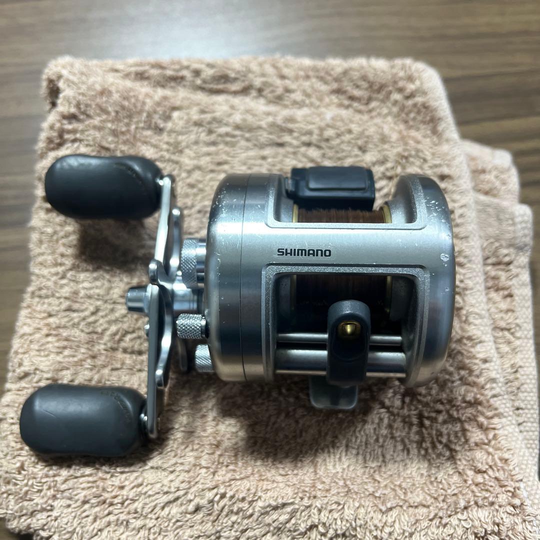 SHIMANO CALCUTTA 100 ベイトリール