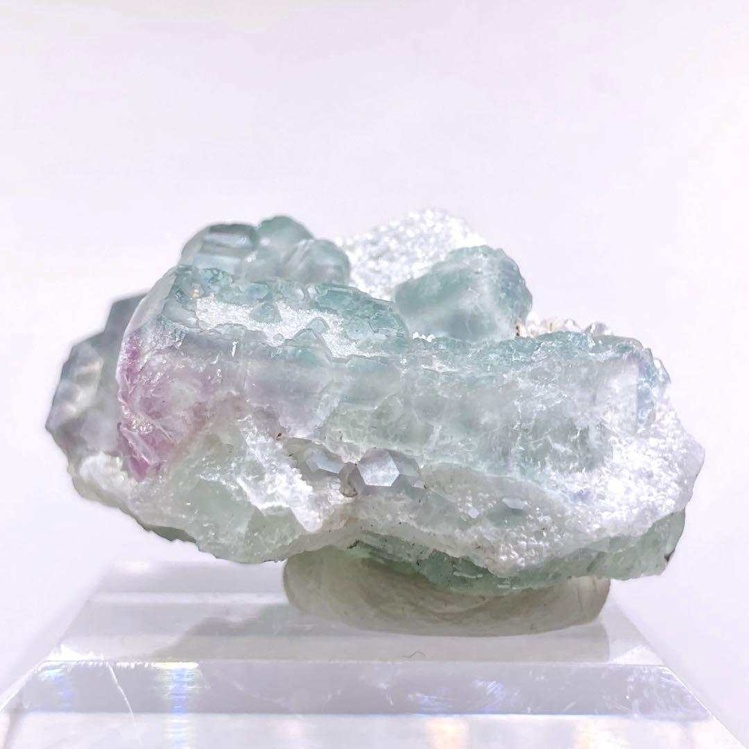 バ*チ様 『永春』　フローライト　蛍石　原石　鉱物標本　天然石　162
