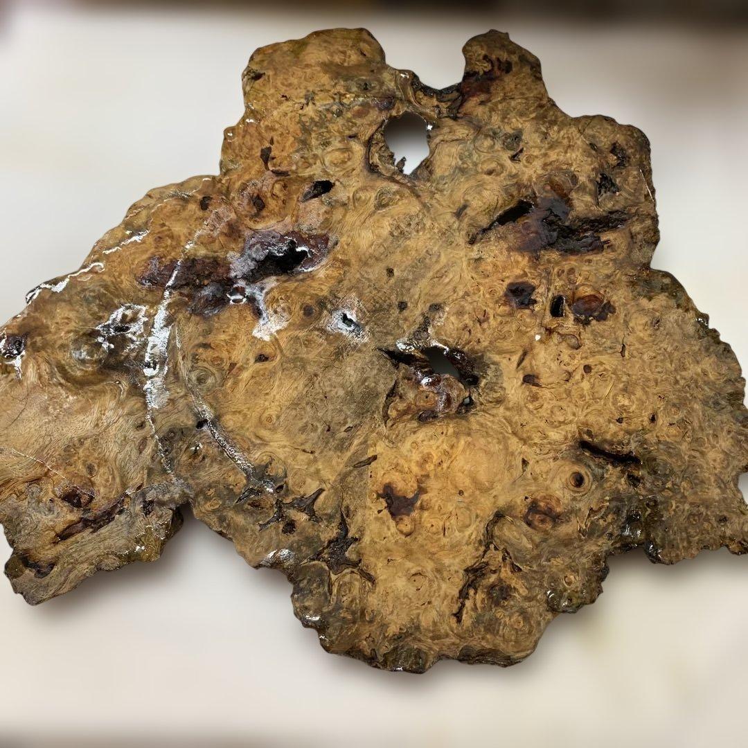 自然形状座卓　花台