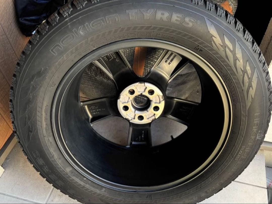 【購入後未使用】現行ディフェンダー純正20インチ＆ノキアンR3 SUV4本セット