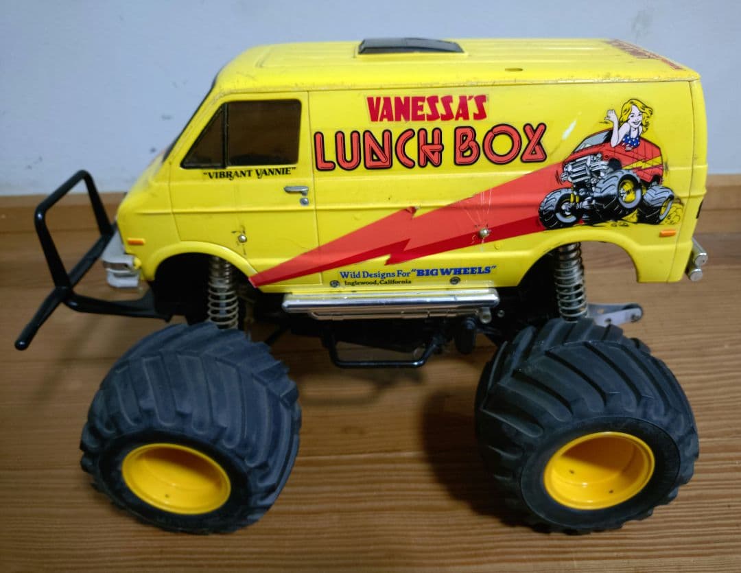 カ*ヤ様 タミヤ　ランチボックス　サーボ　モーター付　オフロード　ラジコン