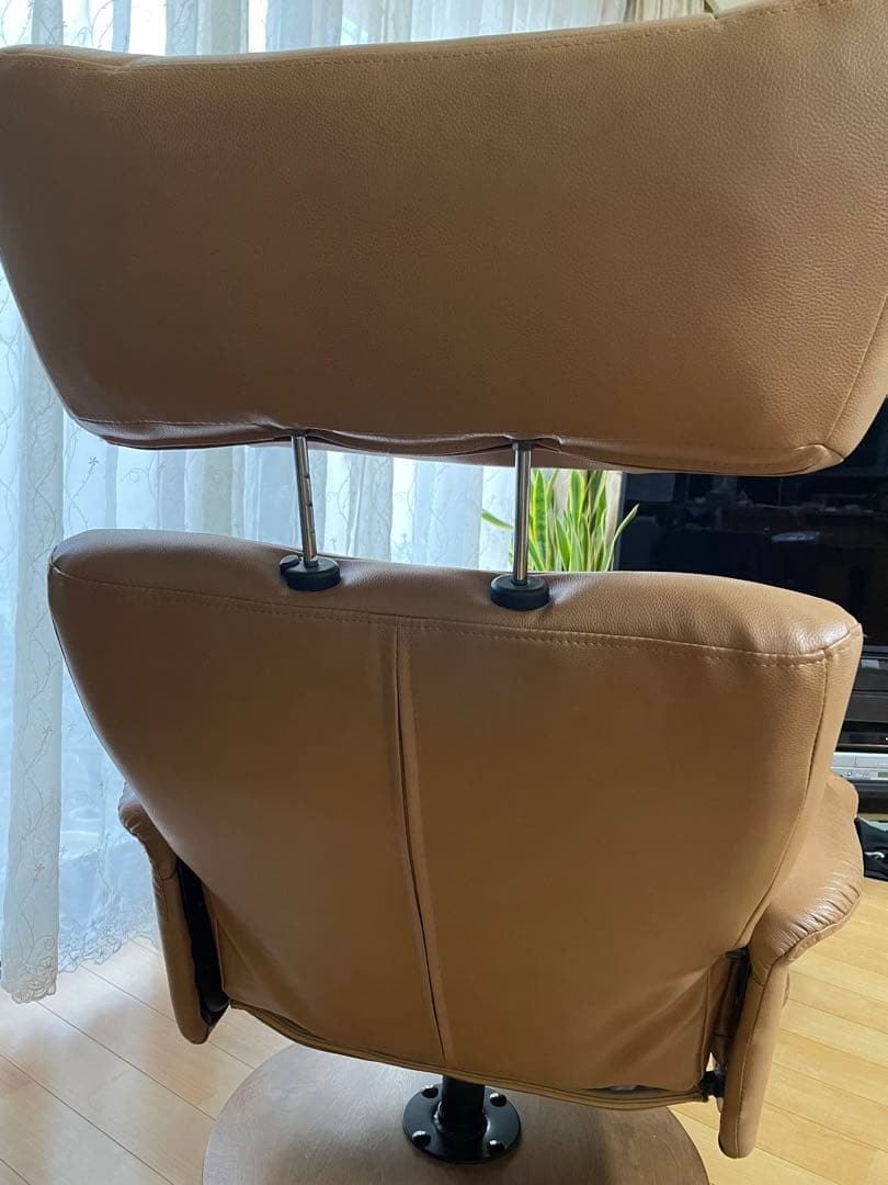 お値下げいたします！本革パーソナルチェア　リクライニングチェア　ニトリ