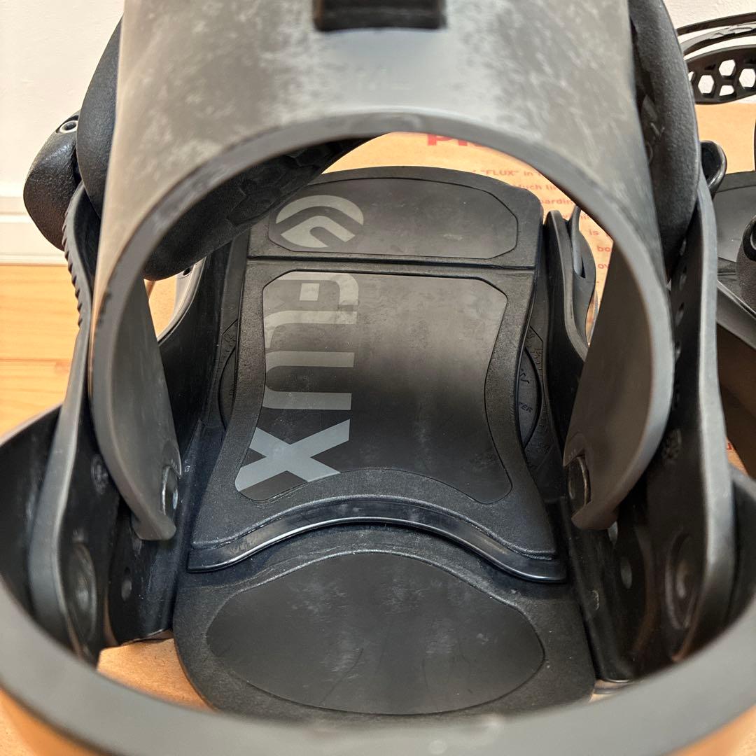 22-23 FLUX CV Mサイズ スノーボードビンディング ブラック