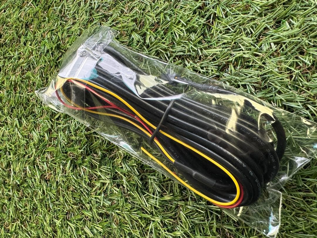 ⭐︎動作保証⭐︎ZDR055 駐車監視常時電源付直接配線　コムテック前後ドラレコ