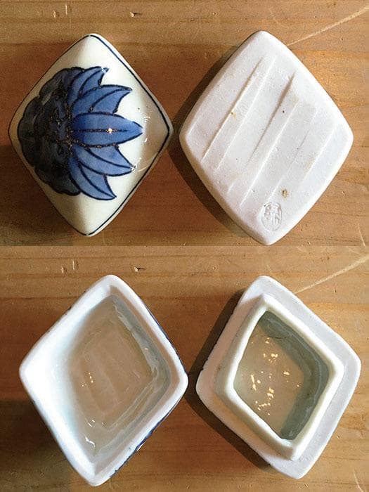 香合 菱形 笹りんどう 染付 銘あり 共箱付 中古 古物 19.01.12-1