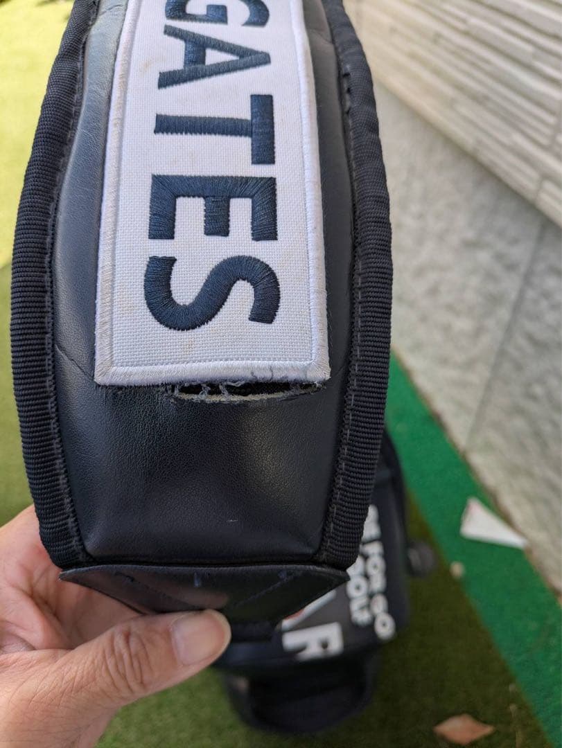 【最新モデル】PEARLY GATES キャディバッグ アイアンカバー付き